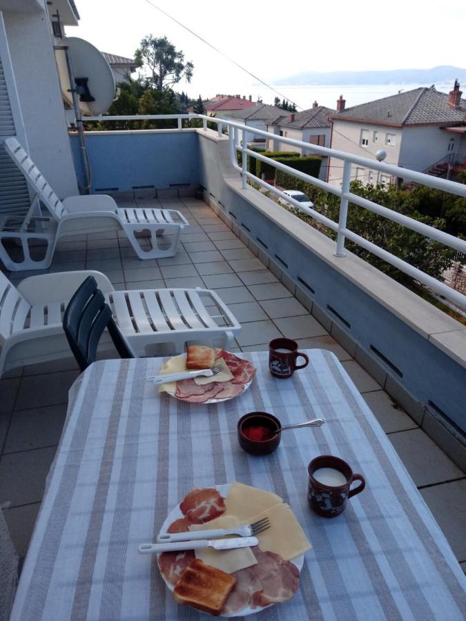 Apartmani Ketryn Crikvenica Exterior foto