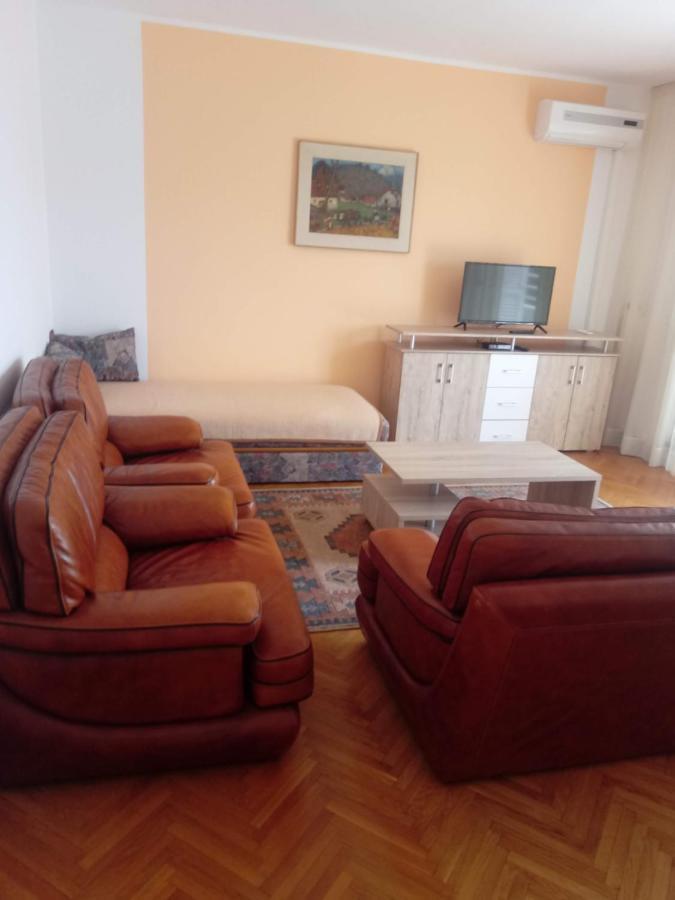 Apartmani Ketryn Crikvenica Exterior foto